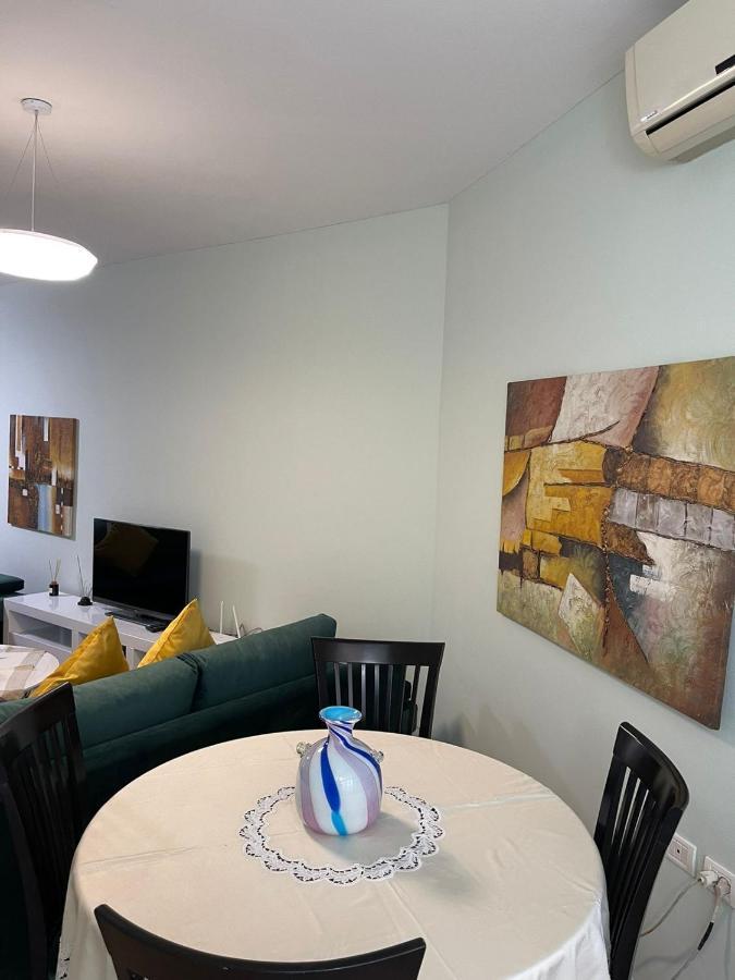 Apartament New In Center Of *